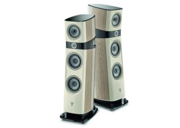 Focal esitteli uusia puuviimeistelyjä highend-kaiuttimiinsa