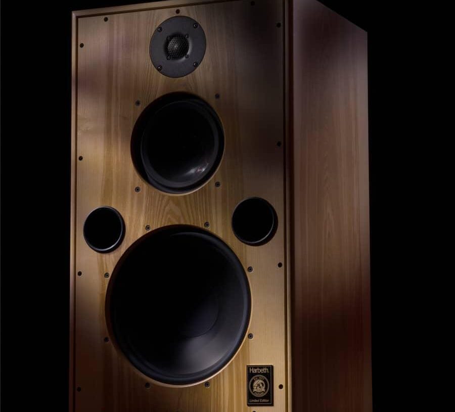 Harbethilta uusia juhlakaiuttimia