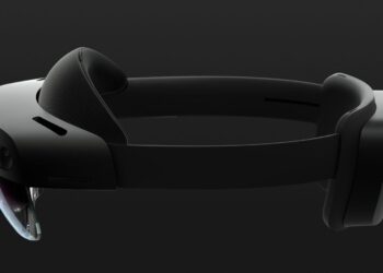 Microsoft uudisti HoloLens 2 -virtuaalilasinsa – merkittävästi laajempi näkökenttä, mutta edelleen ammattilaislaite