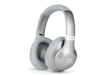 JBL:ltä uusia kuulokkeita ja langattomia kaiuttimia