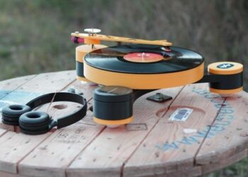 Printtaa itse vinyylisoittimesi – Lenco hakee joukkorahoitusta 3d-tulostettavalle levarille