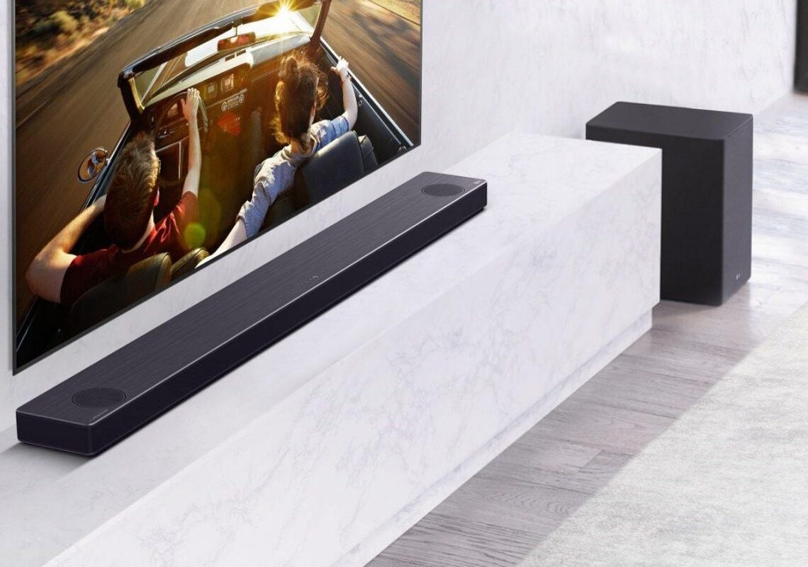 LG esittelee uusia soundbareja CES 2020 -messuilla