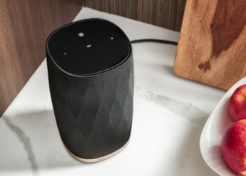 Bowers & Wilkinsilta uusi langaton Flex-kaiutin Formation-sarjaan