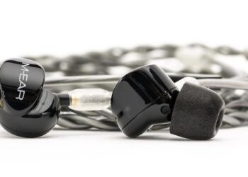 Audiolab julkisti kahdet highend-napit – valmistajan ensimmäiset kuulokkeet