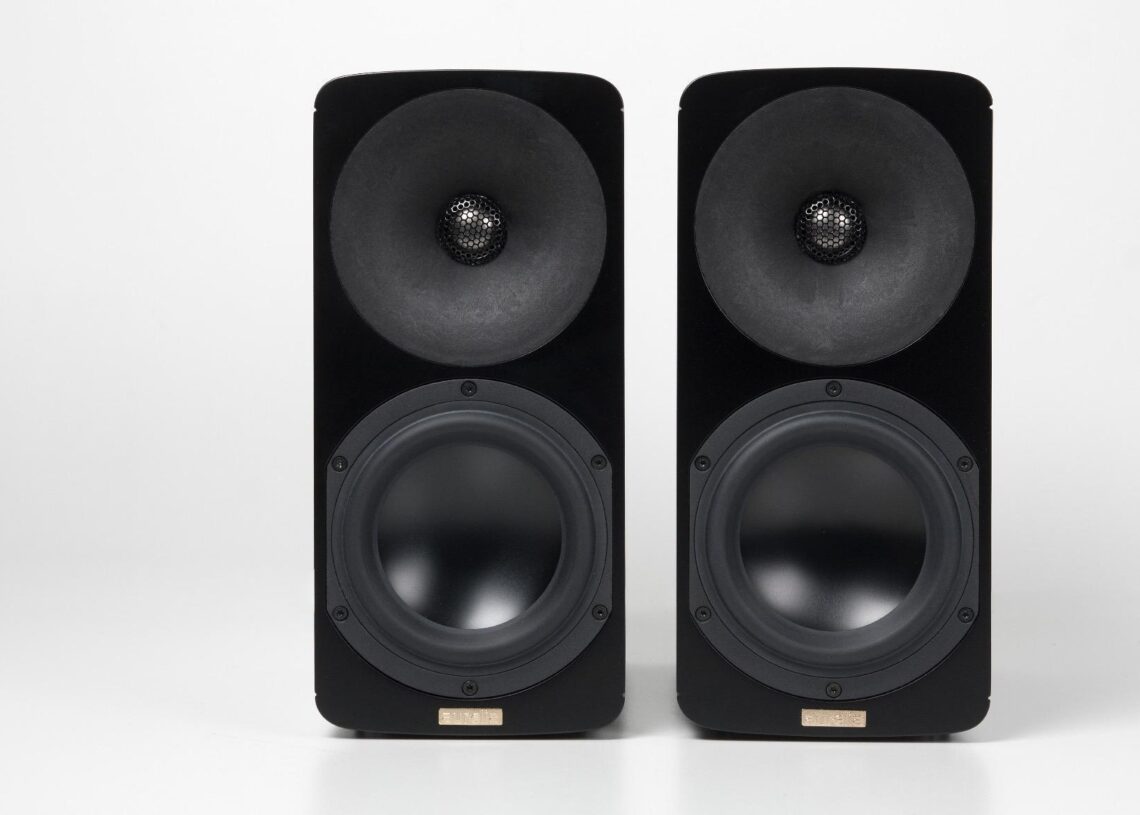 Kokeilussa Aurelia Magenta II – Nykyklassikon uusi toteutus