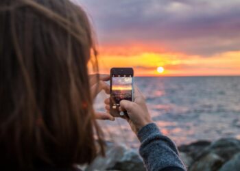 LG Innotekin kameramoduuli tuo optisen zoomin yhä useampaan puhelimeen