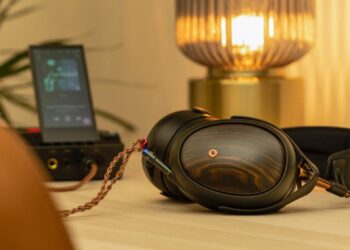 Meze Audio esittelee päivitetyt premium-kuulokkeet