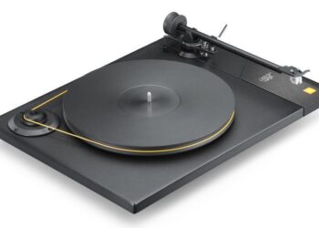 Levy-yhtiöstä laitevalmistajaksi