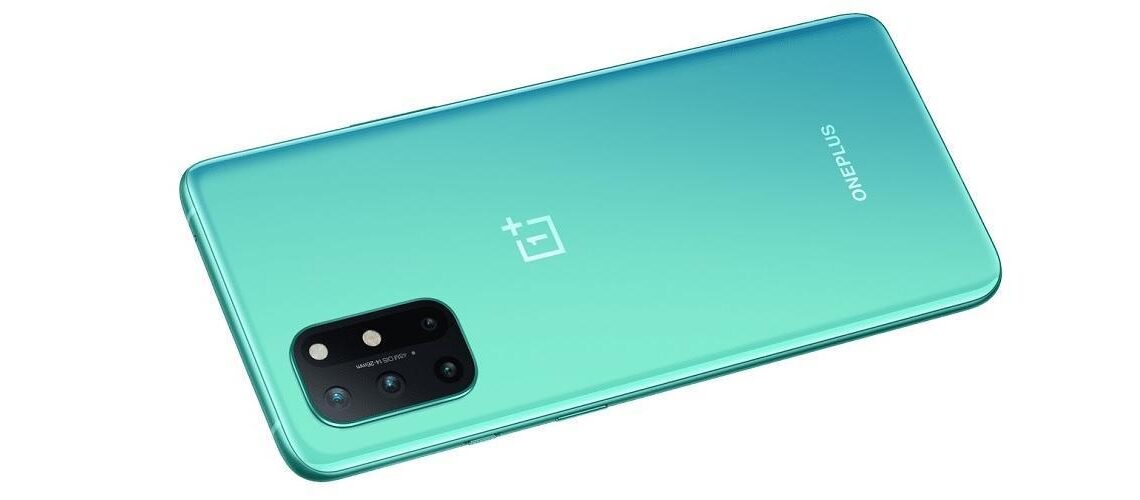 OnePlus julkisti OnePlus 8T -lippulaivapuhelimen – Nopea lataus, sulava scrollaus ja 120 hertsin Fluid AMOLED -näyttö