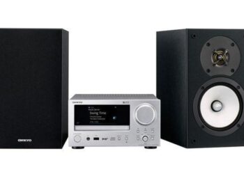 Onkyolta kolme minihifisarjaa