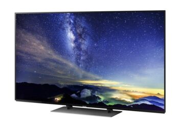 Testissä: Panasonic EZ950 on oikein tehty oled!