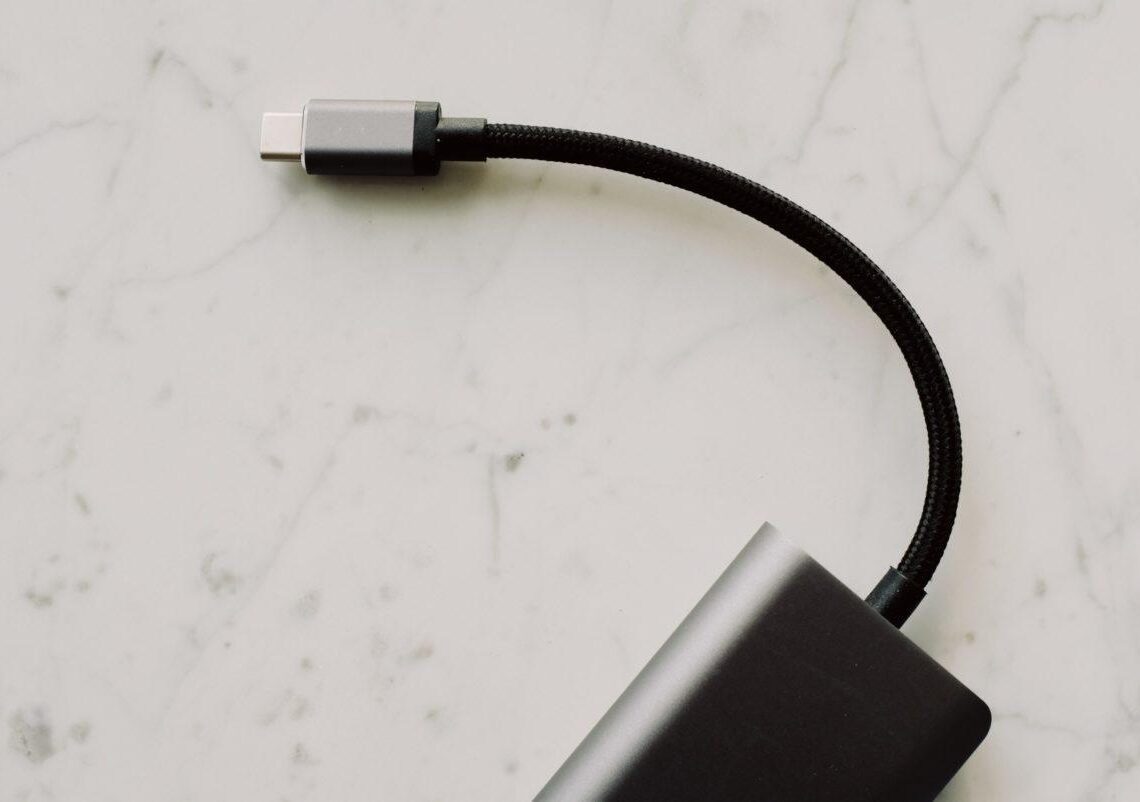 EU: Usb-c-laturipäästä ainoa sallittu pienelektroniikassa