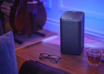 Philipsin Ambilight-tunnelmavalaistus nyt myös kaiuttimessa