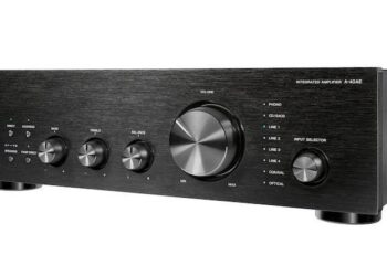 Pioneerilta monipuolinen budjettiluokan stereovahvistin