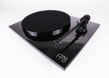 Rega esitteli savikiekoille suunnitellun Planar 78 -levysoittimen