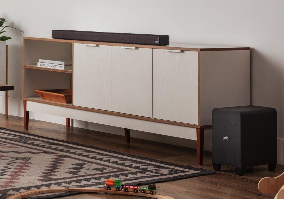 Polk Audio esitteli ensimmäisen Atmos-soundbarinsa