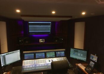 Sennheiserin ja Neumannin eturivin uutuustuotteet