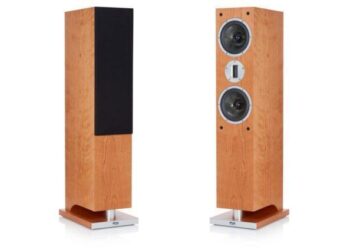 ProAc on julkistanut uuden lattiakaiuttimen lippulaivasarjaansa