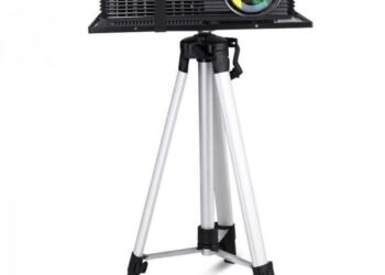 Projektoriteline työreissuille tai satunnaisempaan kotikäyttöön