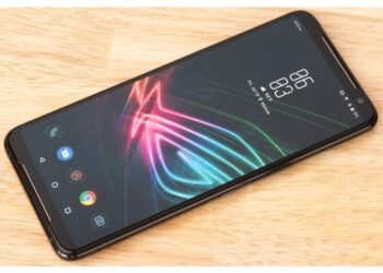 Asus esitteli järeän ROG Phone II -pelipuhelimen – ensimmäinen Snapdragon 855+ -järjestelmäpiirillä