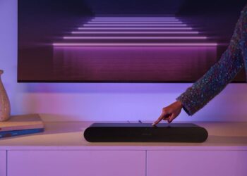 Sonos esitteli kompaktin ja edullisen Ray-soundbarin