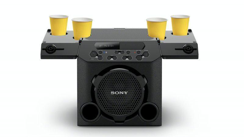 Sonyn uusi bilekaiutin on varustettu juomatelineillä