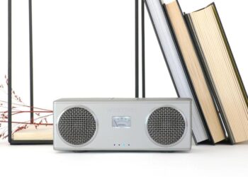 Uusi espoolainen kaiutinfima Westend haluaa eroon kertakäyttölaitteista