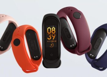 Xiaomilta ilmestyi uusi Mi Band 4 -aktiivisuusranneke – värinäyttö ja 50 metrin vedenkestävyys edulliseen hintaan